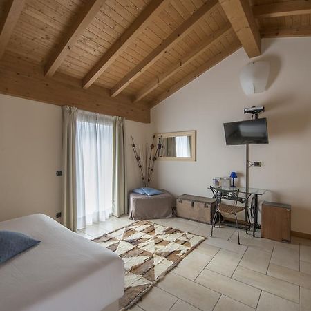 Hotel Villa Colico Kültér fotó