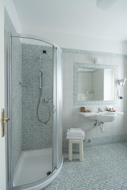 Hotel Villa Colico Kültér fotó