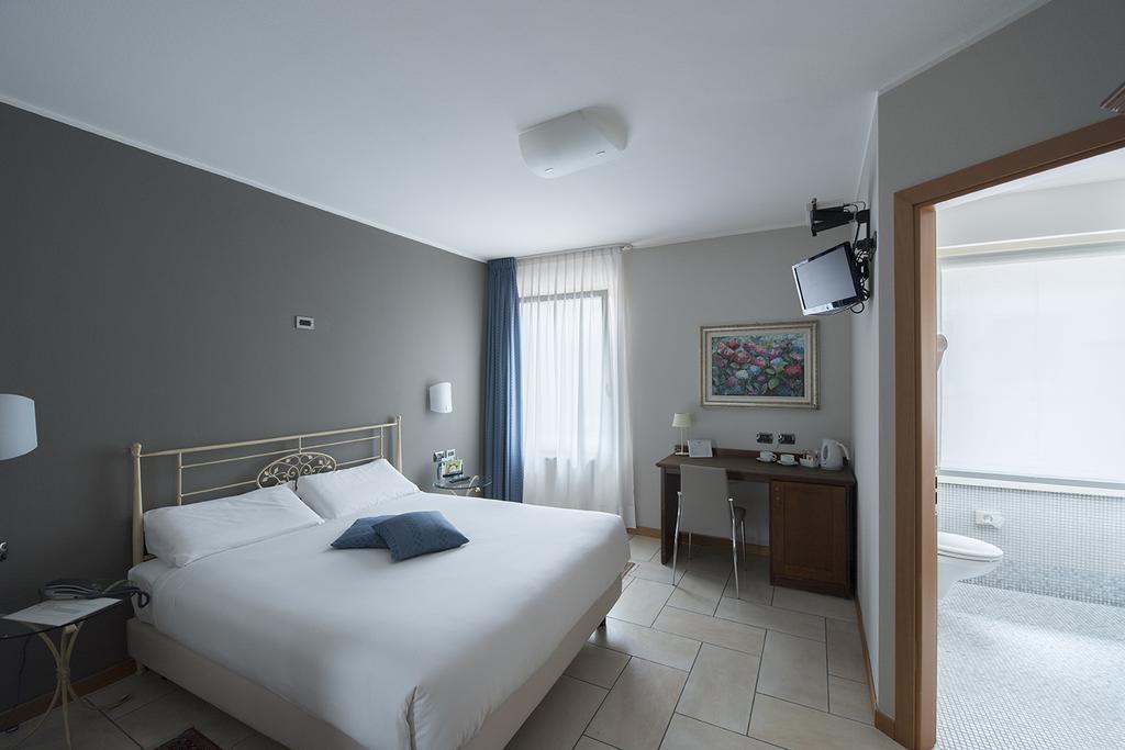 Hotel Villa Colico Kültér fotó